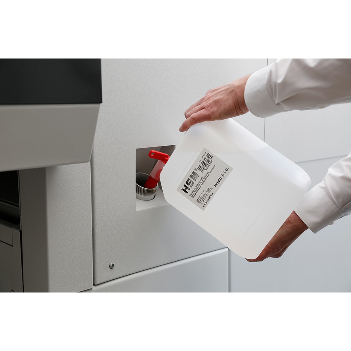 Remplissage de l'huileur automatique de la HSM Powerline SP 5080